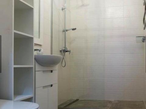 квартира за адресою Каманина, 16
