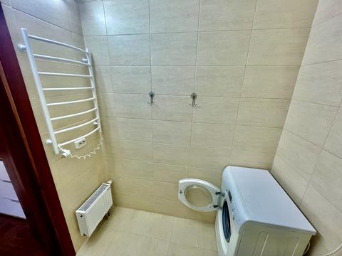 квартира по адресу Академика Глушкова просп., 9-Є