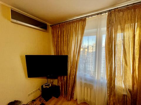 квартира за адресою Київ, Драгоманова вул., 1-К
