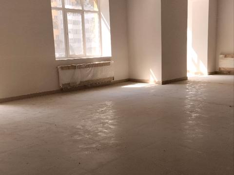 комерційна за адресою Галицька вул., 112г