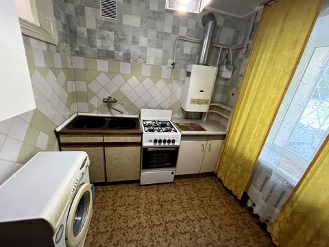 квартира за адресою Кропивницького вул., 18