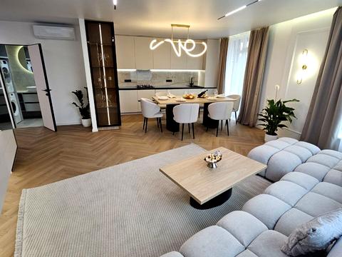 квартира за адресою Юліана Пелеша вул., 3