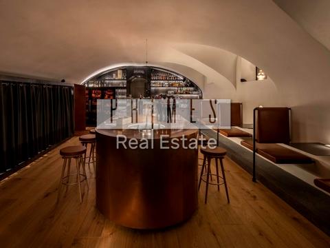 коммерческая по адресу Ивана Мазепы ул. (Январского Восстания), 6-А