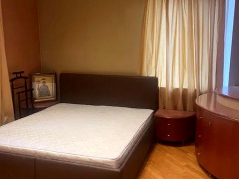 квартира по адресу Небесной Сотни ул., 38