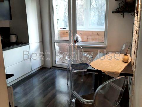 квартира по адресу Семьи Кульженков ул. (Дегтяренко Петра), 33