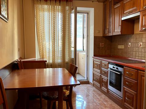 квартира за адресою Леся Курбаса просп., 1-Б