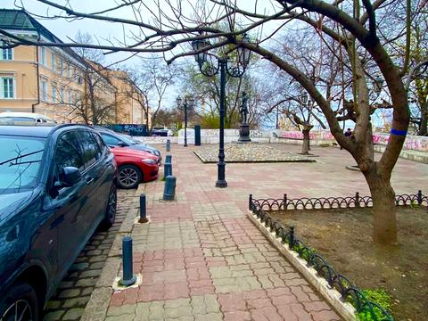 квартира за адресою Одеса, Дерибасівська вул., 1