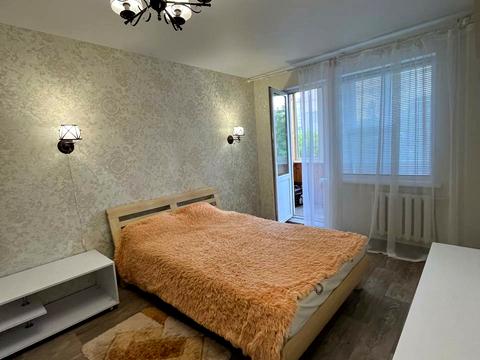 квартира за адресою Академіка Корольова вул., 100/1