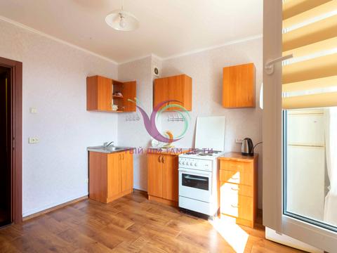 квартира по адресу Академика Глушкова просп., 9-Є