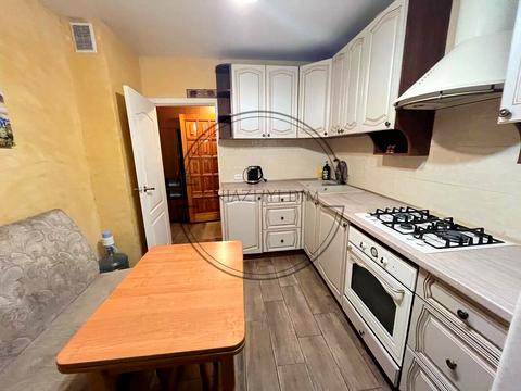 квартира за адресою Миколи Бажана просп., 7-Б