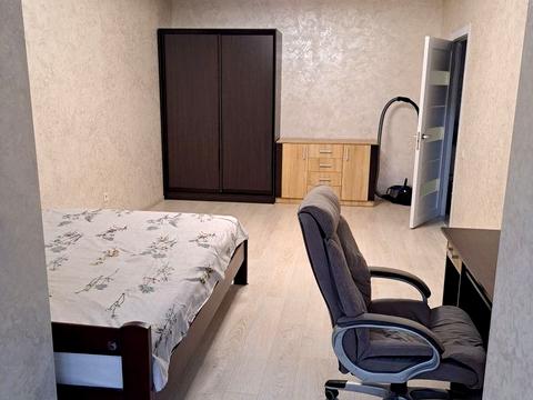 квартира за адресою Довженка вул., 4