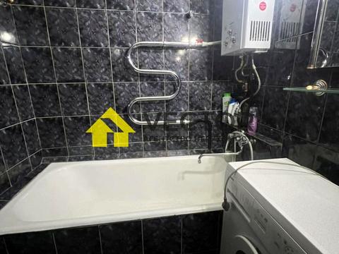 квартира за адресою Соборності вул. (Жовтнева), 77