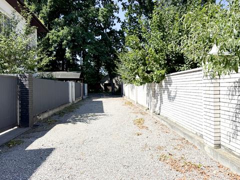 будинок за адресою Нова вул., 37-Б