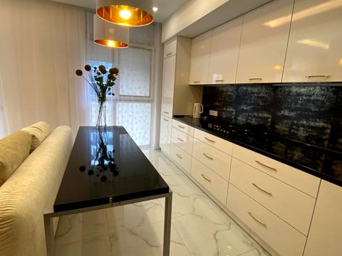 квартира за адресою В'ячеслава Чорновола просп. (), 16з