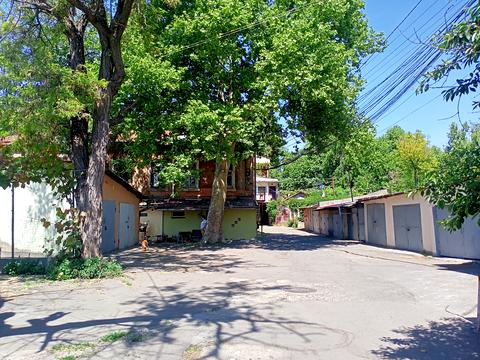квартира за адресою Богдана Хмельницького вул., 11