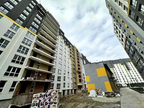 квартира за адресою Залізнична вул., 9