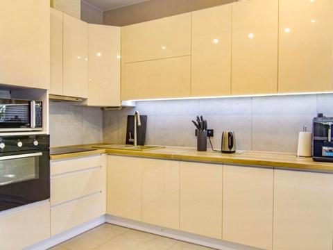 дом по адресу Радужная ул.