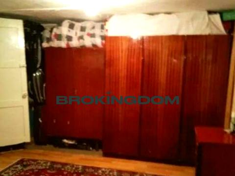 квартира по адресу Круглоуниверситетская ул., 18/2