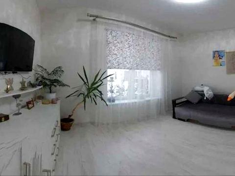 будинок за адресою Грушевського вул.