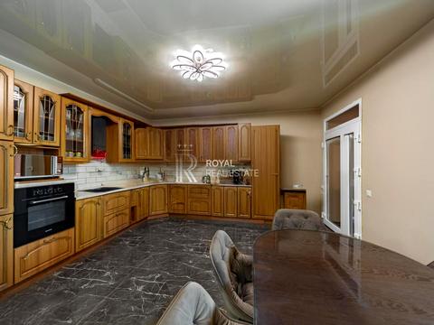 будинок за адресою Артема Максюка вул. (Жовтнева), 7