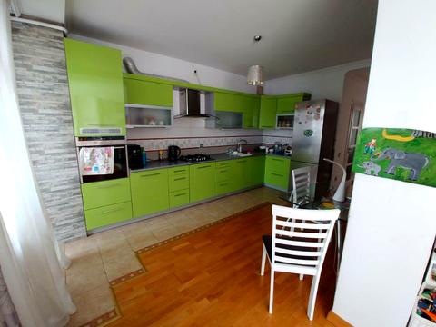 квартира за адресою Академіка Євгена Лазаренка вул., 4а