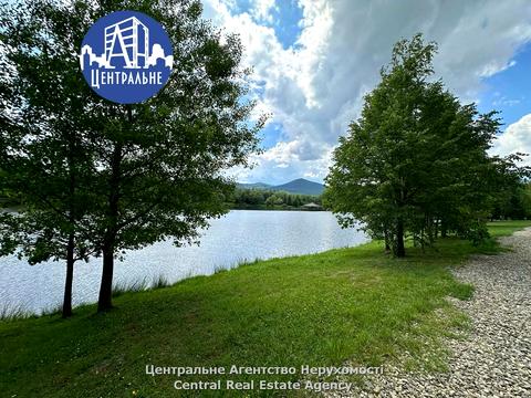 комерційна за адресою Вижницька, 1