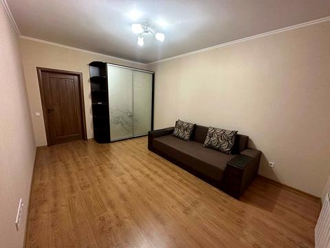 квартира за адресою Київ, Юрія Кондратюка вул., 7