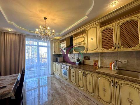 квартира за адресою Двірська вул., 20