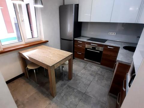 квартира по адресу Юбилейный просп. (50-летия ВЛКСМ), 67б