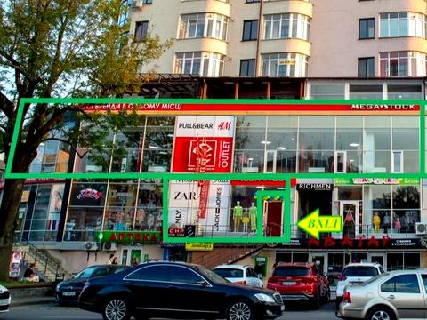 комерційна за адресою Незалежності вул., 38