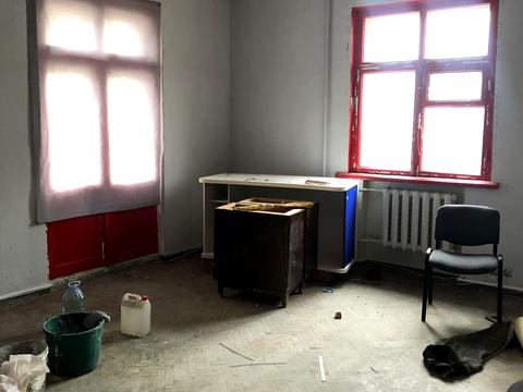 коммерческая по адресу Оболонская ул., 21