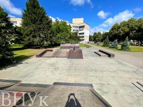 квартира по адресу Молодёжи просп., 13