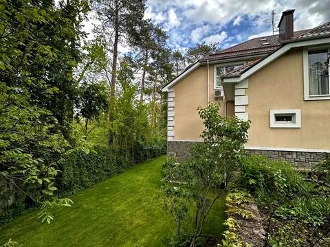 будинок за адресою Університетська вул.