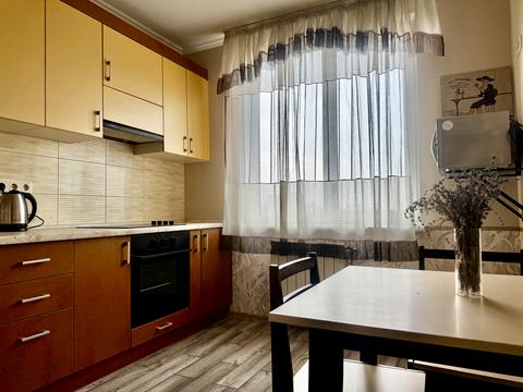 квартира за адресою Петропавлівська пл., 40