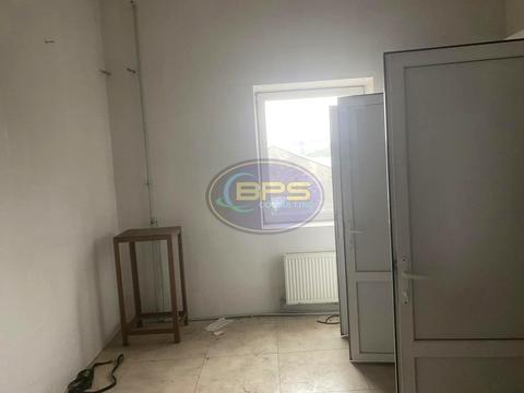 комерційна за адресою Дальницька вул., 33