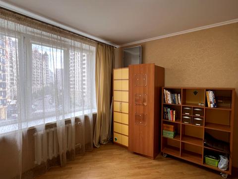квартира за адресою В'ячеслава Чорновола вул., 20