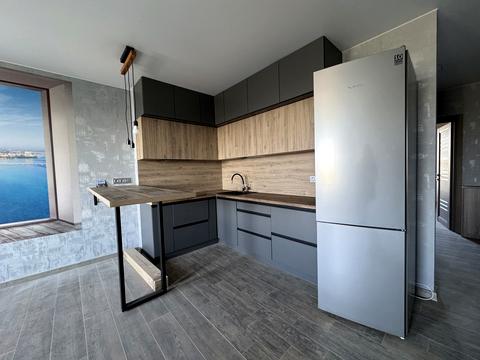 квартира по адресу Луговская ул., 248