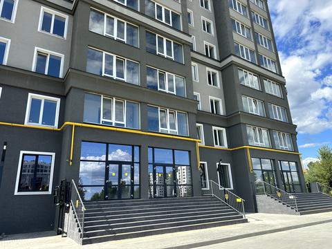 комерційна за адресою Івана Кожедуба вул., 3