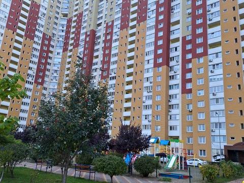 квартира за адресою Сергія Данченка вул., 3