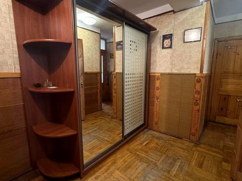 квартира за адресою Героїв Майдану вул. (Червоноармійська), 111