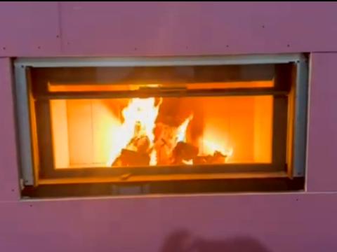 будинок за адресою Надії