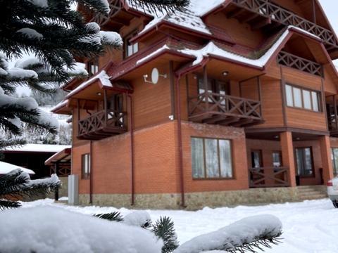 дом по адресу Лазівська