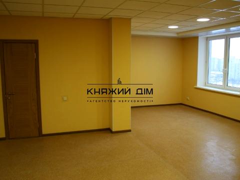 коммерческая по адресу Драгоманова ул., 1-А