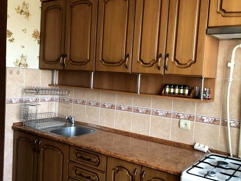 квартира за адресою Гулака-Артемовського вул., 1