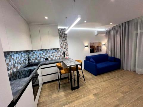 квартира за адресою Салютна вул., 2к19
