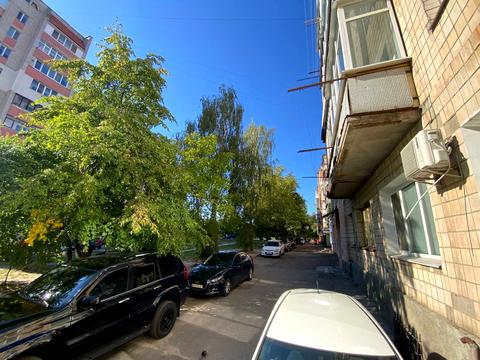 комерційна за адресою Івана Богуна проїзд, 2