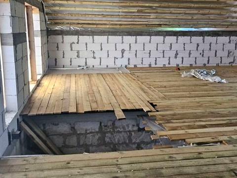 будинок за адресою Центральна вул.