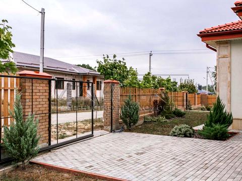 дом по адресу Бучанський