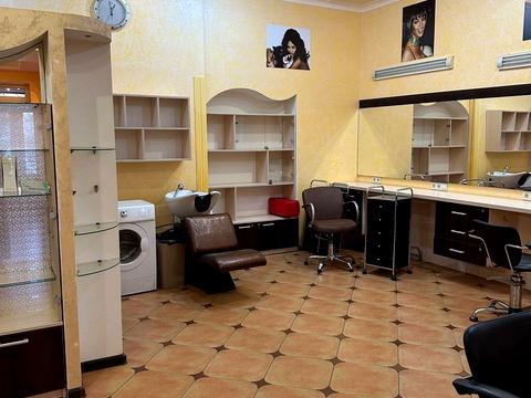 коммерческая по адресу Подільська ул., 175