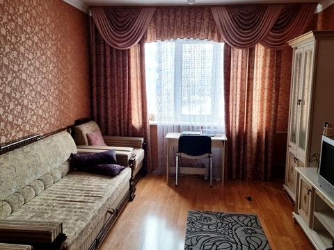 квартира по адресу Червоной Калины просп. (Владимира Маяковского), 32